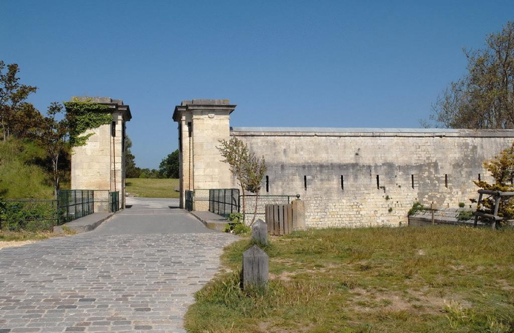 Hotel Napoleon Île dʼAix Zewnętrze zdjęcie